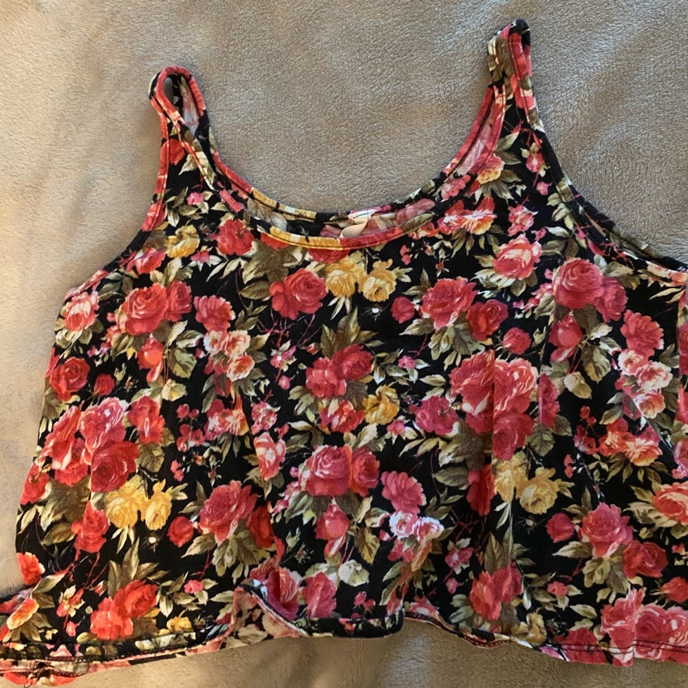 Floral crop tank top